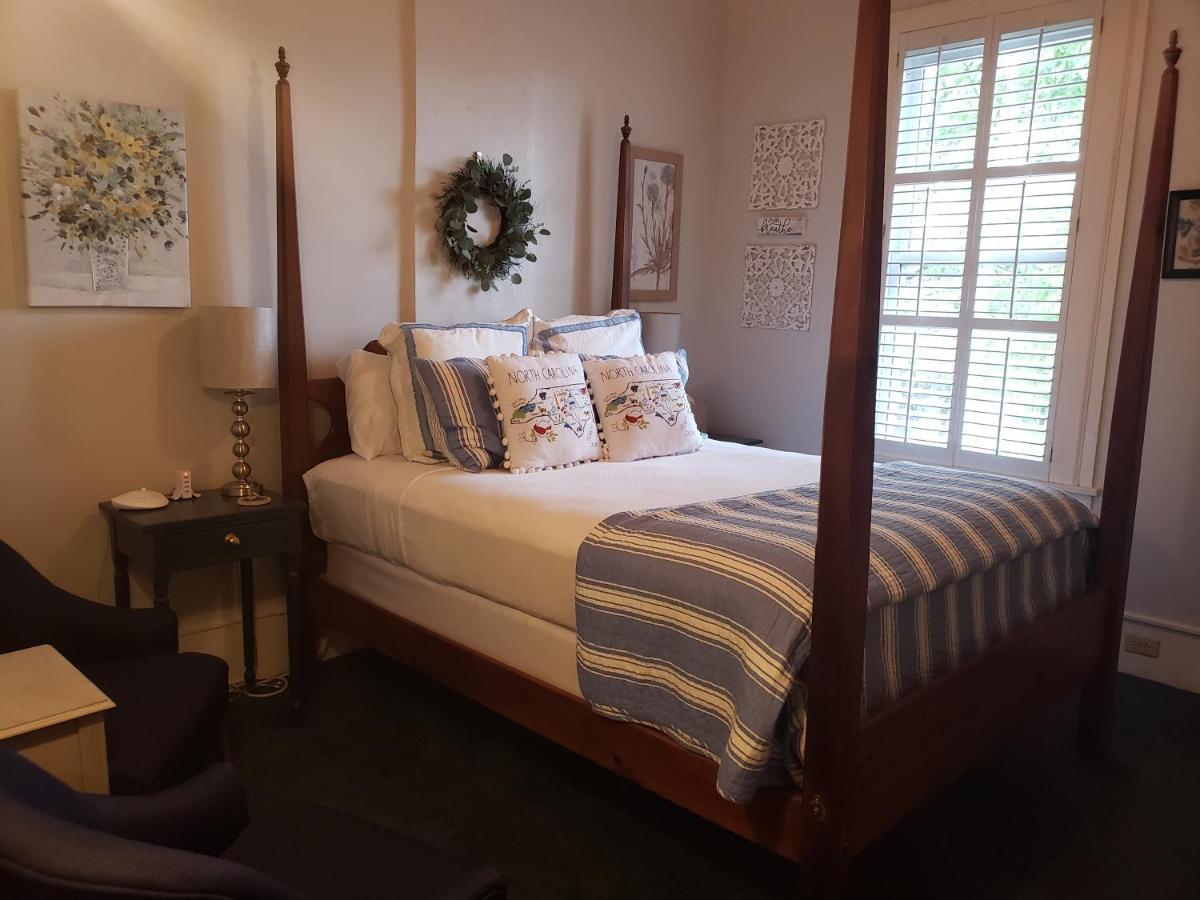 Pecan Tree Inn Beaufort Экстерьер фото