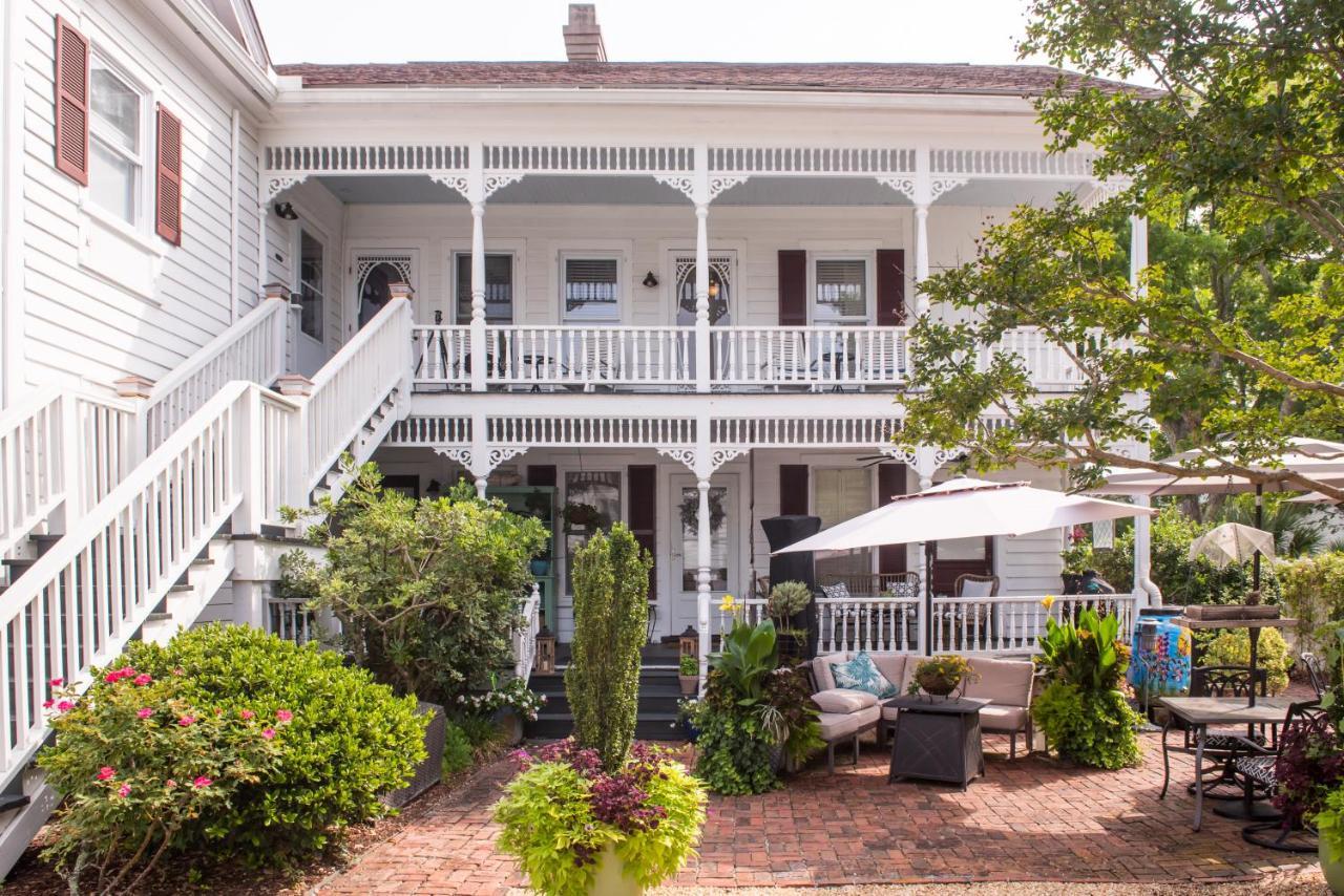 Pecan Tree Inn Beaufort Экстерьер фото