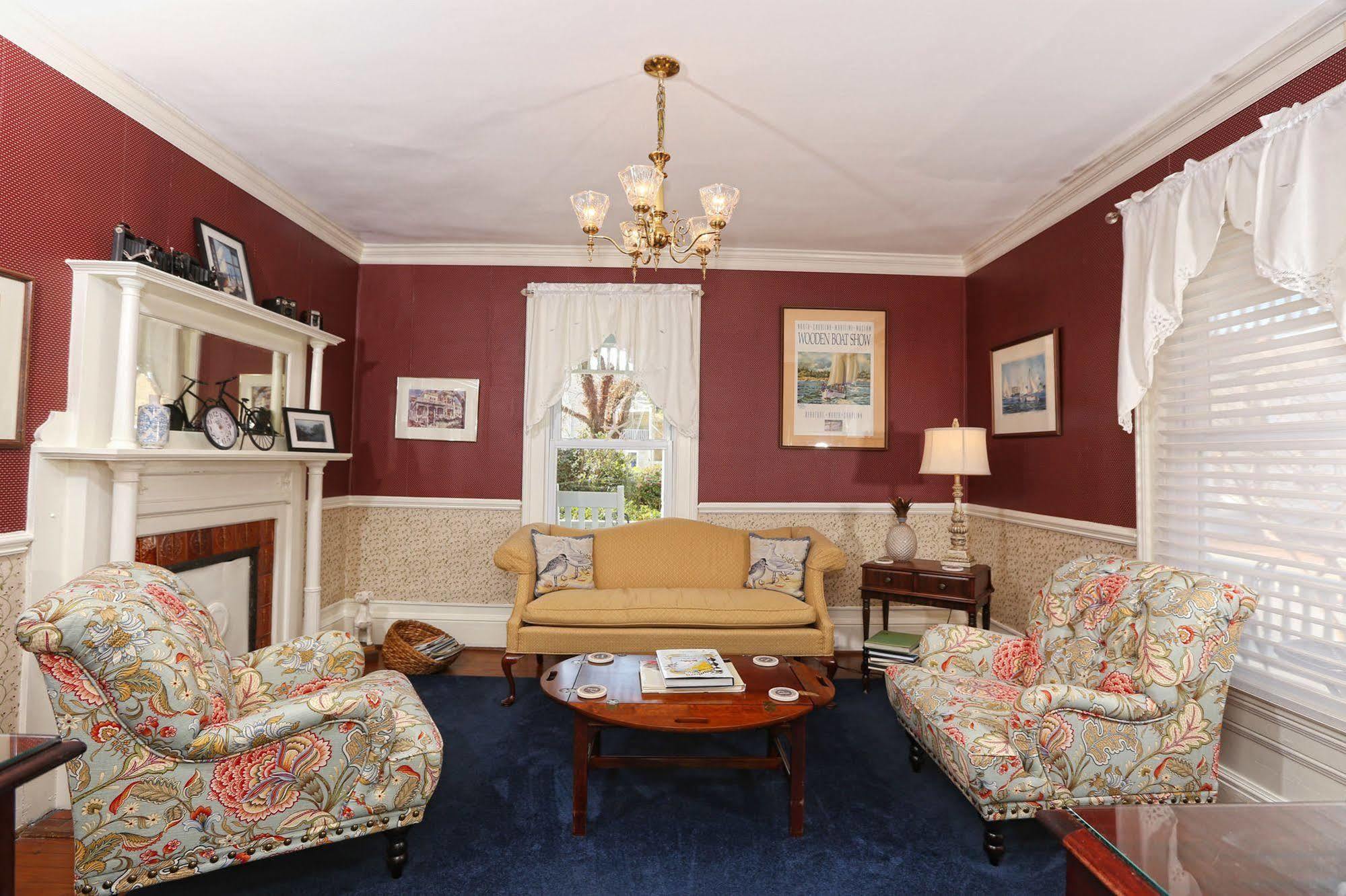 Pecan Tree Inn Beaufort Экстерьер фото